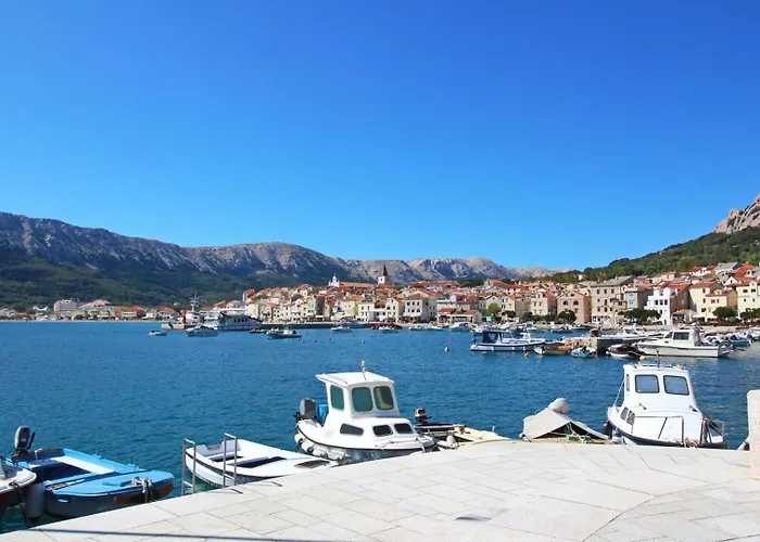Πανσιόν Kucar 3*